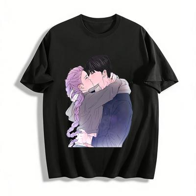 Anime Paar Kuss Druck Lässiger Pullover Unisex Lockerer Pullover Für Anime Fans Tägliche Kleidung Reines Baumwoll T-Shirt