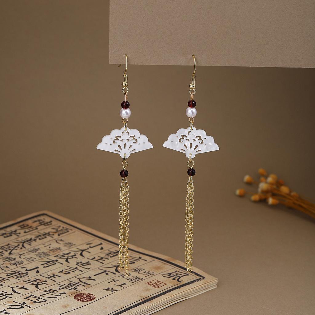 Butterfly Water Drop Pearl Fringed Ear Hook Female, Guochao Light Luxury Safety Buckle Ancient Cheongsam Earrings