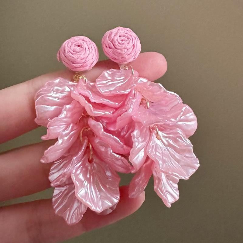 Super fairy atmosphere smart exquisite flower accessories beautiful earrings ins wind gentle fairy air playful smart versatile