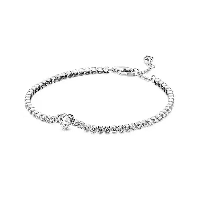 925 Silver New Exquisite Heart-shaped All Zirconia Tennis Bracelet Shiny Luxurious Charm Bracelet Holiday Surprise Gift