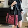 Casual Tote Bag for Women Space Cotton Shoulder Bag Large Capacity Ladies Puffy Handbags Quilted Work Commute Shopping Bag