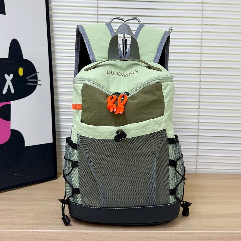 Schoolbag New Korean Leisure Sports Backpack Outdoor Backpack Hiking Large Capacity Travel Schoolbag Light Commute