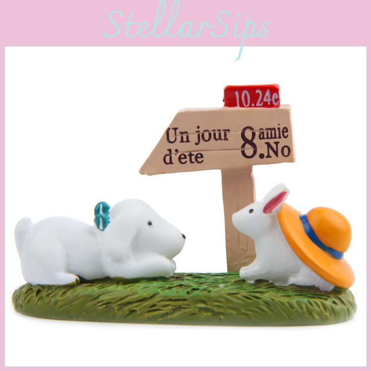 Resin Cartoon Garden Sign With Dog And Rabbit Design For Plant Identification And Decoration
