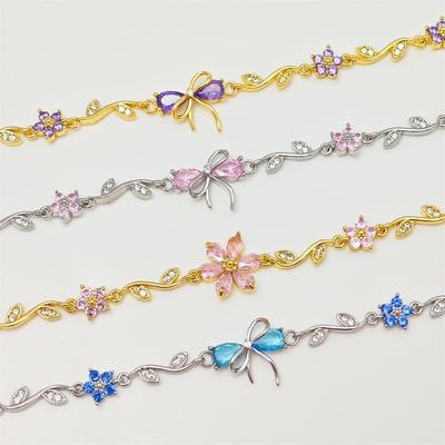 Splendido Bracciale con Ciondolo Fiocco e Fiore in Zirconi per Donna