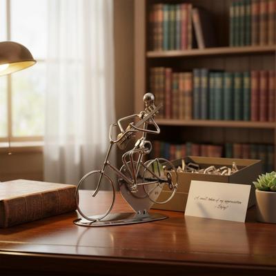 Fahrrad Skulptur Geschenkbar Metall Fahrradfigur Radsport Statue Handwerklicher Look Schreibtischornament Minimalistisch für Wohnzimmer