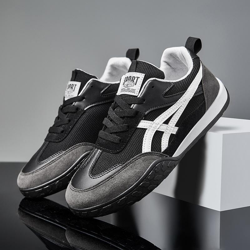 

2025 autumn new casual shoes men s and women s same fashion running shoes men s sports shoes fashion couple shoes men s shoes 36