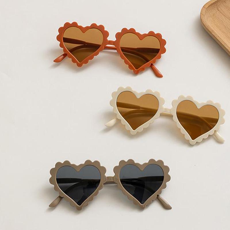 Heart Shaped Sunglasses For Children Boys Girls Ultraviolet-Proof Sunglassese Outdoor Cute Cartoon Eyewear
