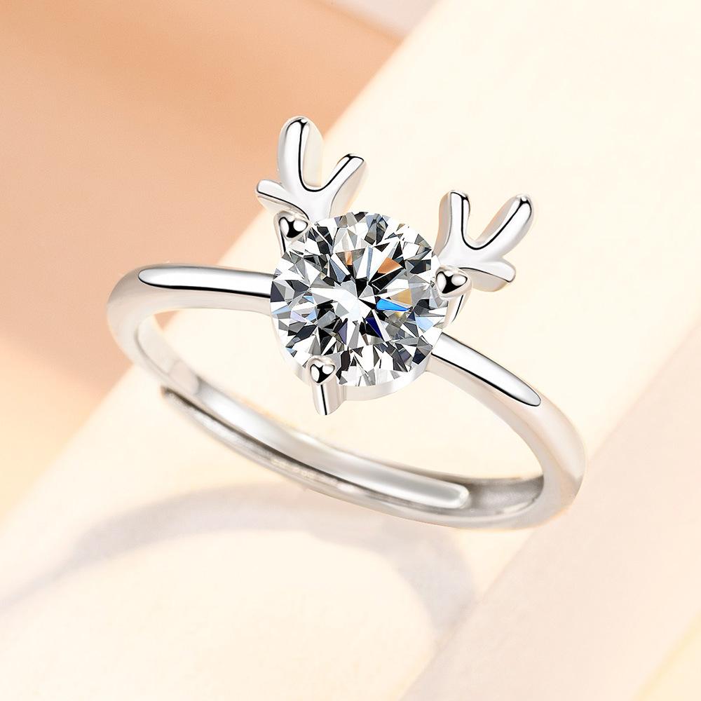 Personalized, Stylish and Simple, Diamond-encrusted Antler Ring, Female One Deer Road, with Your Carat Ring Ring.