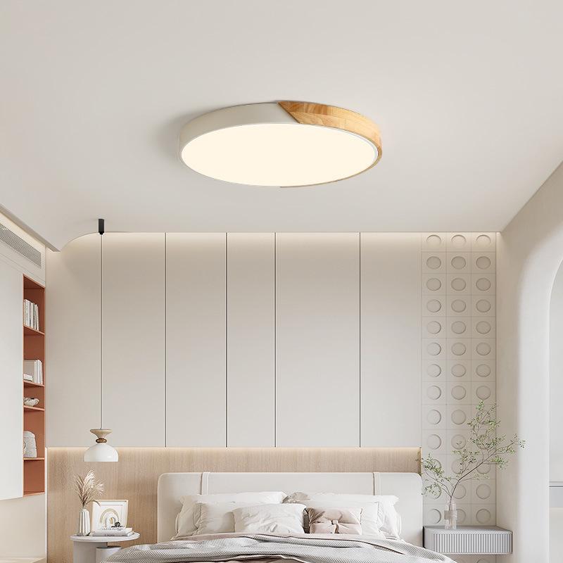 Natural Wood LED Ceiling Lamp for Bedroom and Living Room