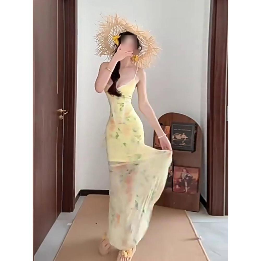 Pure desire to pinch the waist, fishtail skirt, island bright wear, seaside vacation yellow floral suspender hip dress, premium
