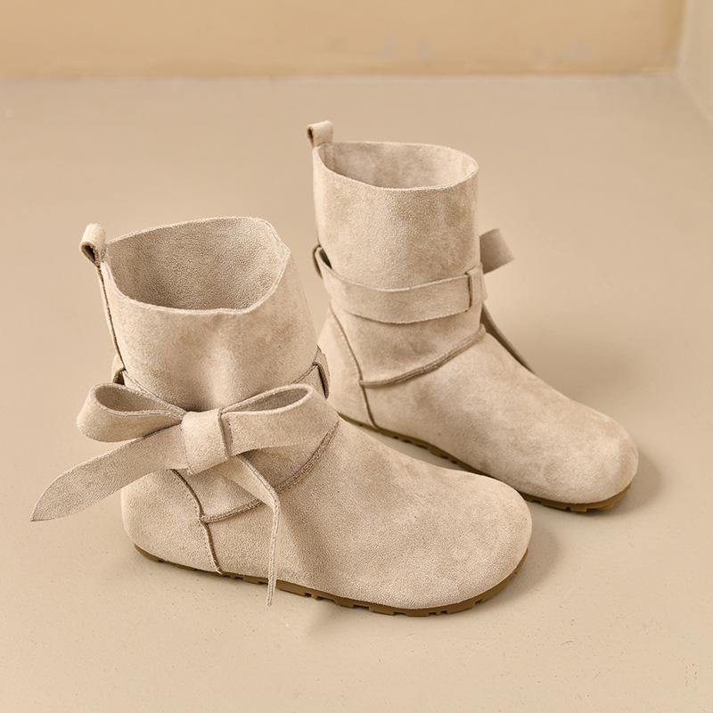 Retro lace-up round head soft bottom short tube women's autumn and winter new flat-bottomed pleated short boots