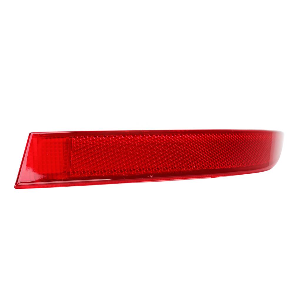 Rear Bumper Reflector Waterproof Colorfast Smooth Surface Red Housing Reflective Strip Fit For X5 E70 LCI Right