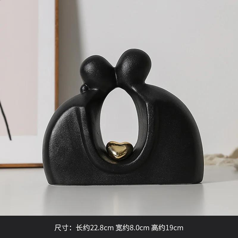 

European Lovers Ornaments Black and White Ceramic Figure Sculpture Crafts Living Room Office Bookcase Figurine Ornament Gifts