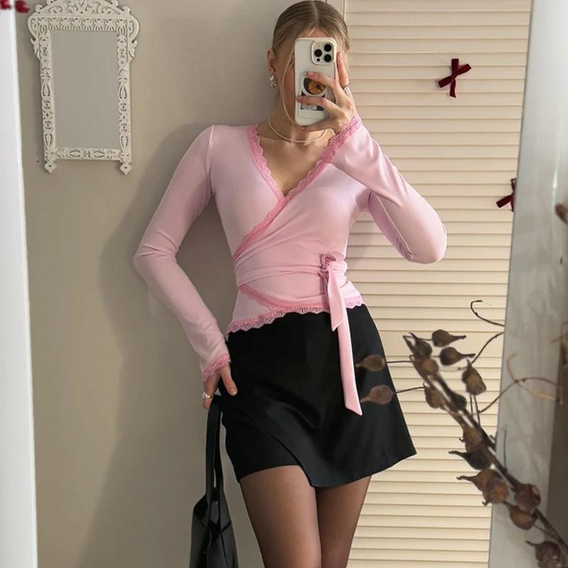 Casual Lace T-Shirts Women 2026 Summer V-Neck Sexy Slim Flare Long Sleeve Lace Up T-Shirt Female Commuting Fashion Tops Tee