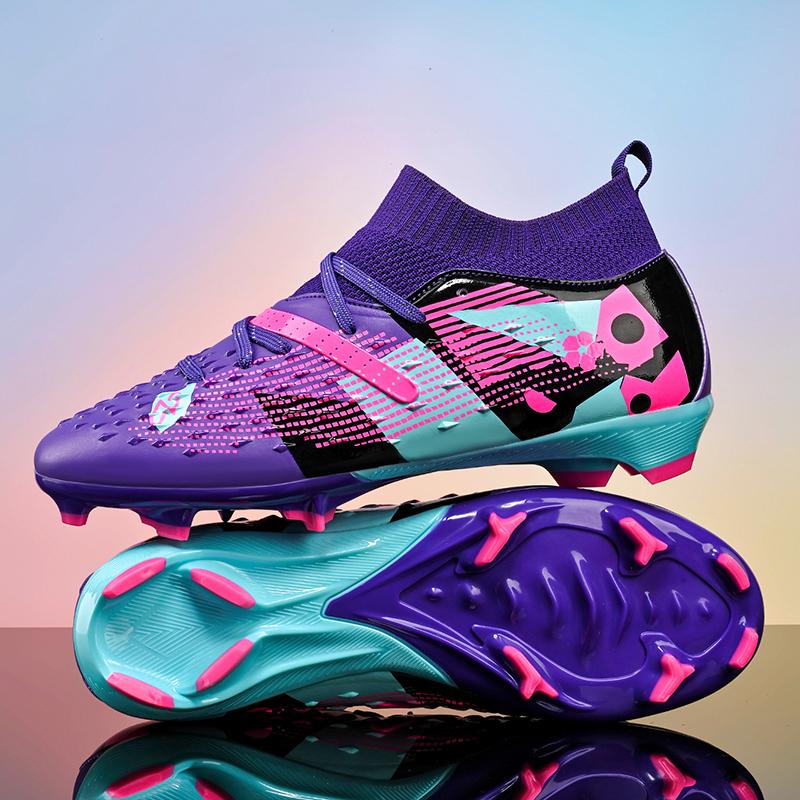 New Men Soccer Shoes High-Quality Outside High Ankle Ultralight Indoor Football Boots Boys Athletic Shoes Futsal Anti-Skid Athletic Shoes