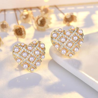 High-end Pearl Heart-shaped Earrings Earrings Light Luxury Micro-stitched Earrings Pearl Jewelry