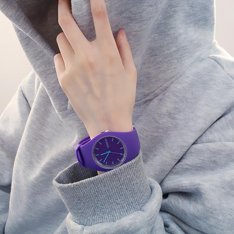 Fashion Women Watches Ladies Casual Quartz Watch Children Cartoon Silicone Sport Watches Women Jelly Watches Relogio Feminino