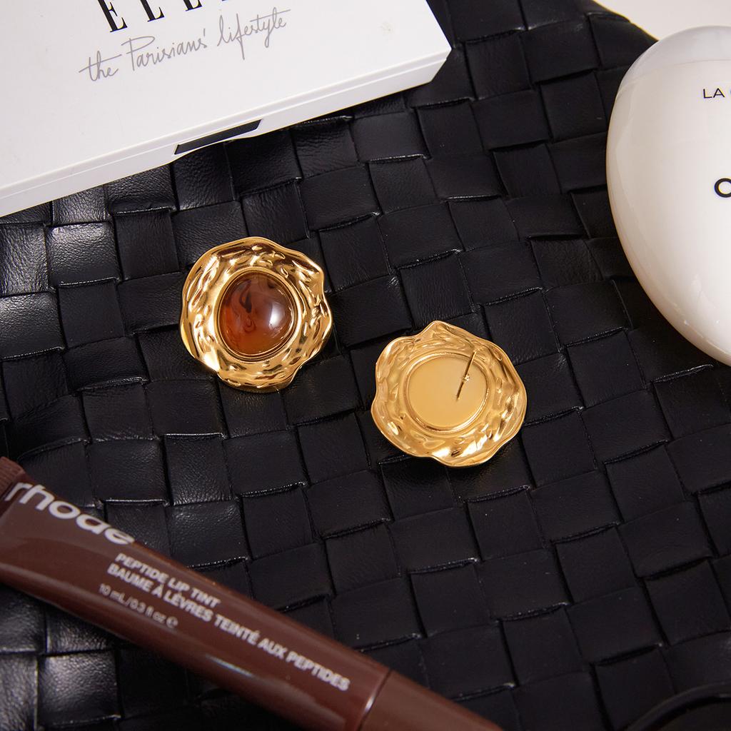 Light luxury high-end amber resin earrings, earrings, non-fading ear jewelry