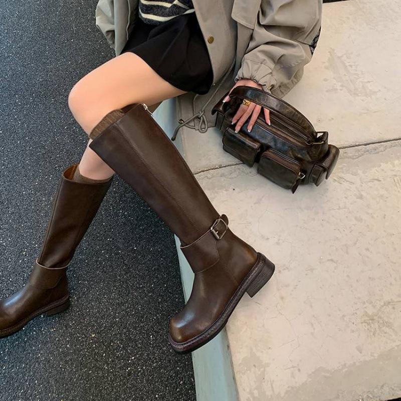 Autumn and winter women's leather boots medium heel leather large size women's boots rear zipper thick-soled non-slip high tube versatile Martin boot