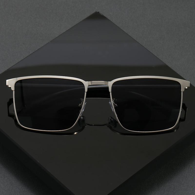 Polarized Sunglasses Metal Square-Frame UV400 Shades Eyewear for Men and Women Retro Brand Designer Trendy Driving Sun Glasses