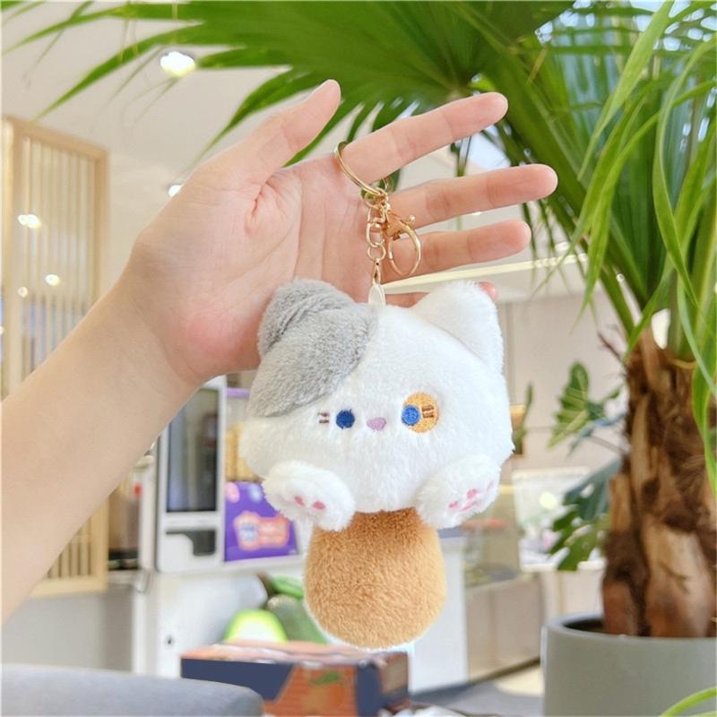 Cute Plush Cats Keychain Creative Animal Pendant Detachable Pendant Car Key Chain Backpack Pendant with Metal Keyring