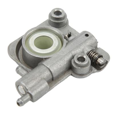 Oil Pump with Metal Worm Gear Replacement for CS350 CS2600 CS360T P021010890 Chainsaw