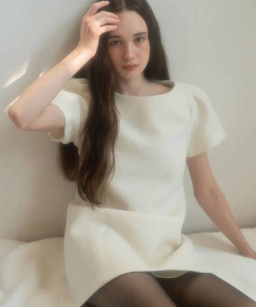 Aejeuipeu Celine Puff Dress (Ivory)