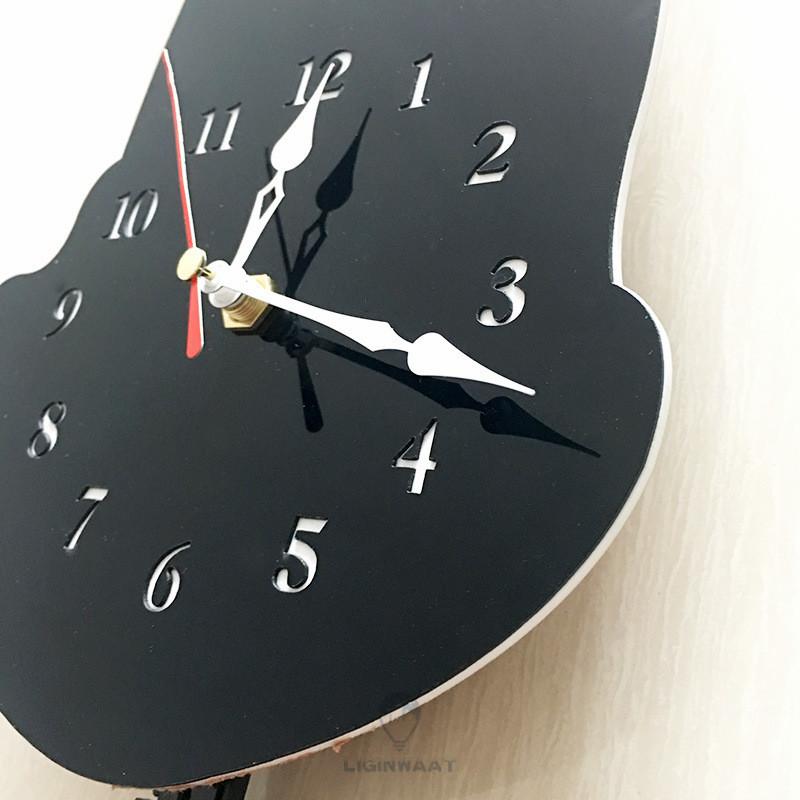 Cute Wagging Tail Cat Dog Design Wall Clock Kids Bedroom Wall Decoration Unique Gift Creative Cartoon Mute DIY Wall Clocks
