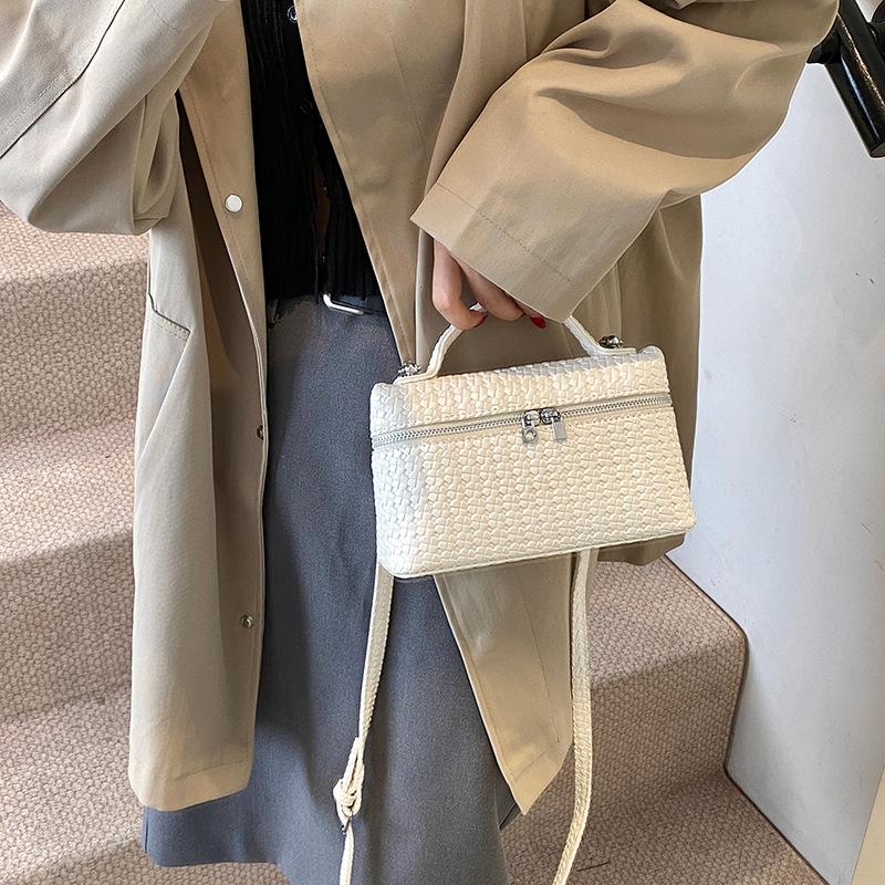 New high-end bag, embossed lunch box bag, portable shoulder crossbody trendy women's bag