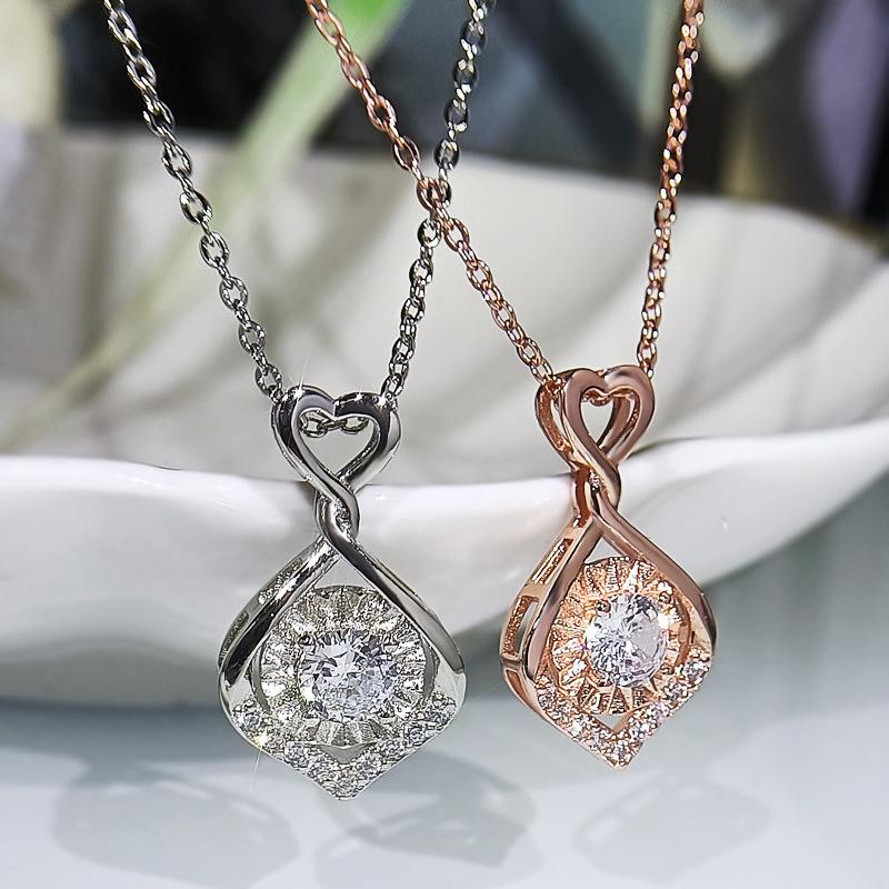 Naszyjnik Gwiazda Księżyc z Inkrustacją Diamentami dla Kobiet Modny Niszowy Design Prosty Łańcuszek do Obojczyka Zawieszka Ozdoba