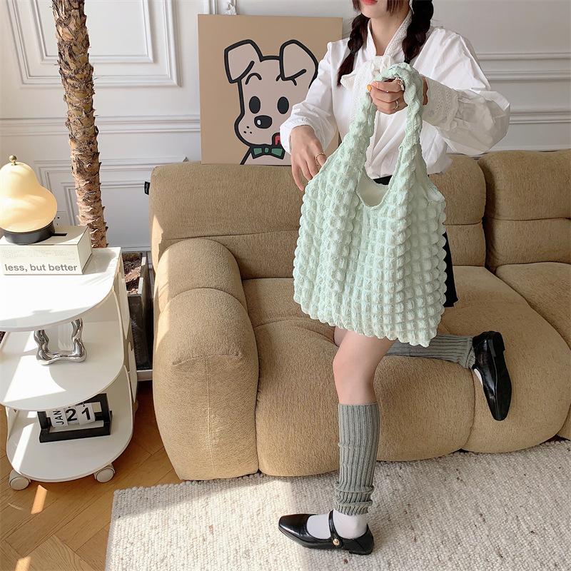 Women Fashion Quilted Shoulder Bag Space Cotton Large Capacity Handbag and Purse For Female Travel Shopping Tote Hobos Bags MIT