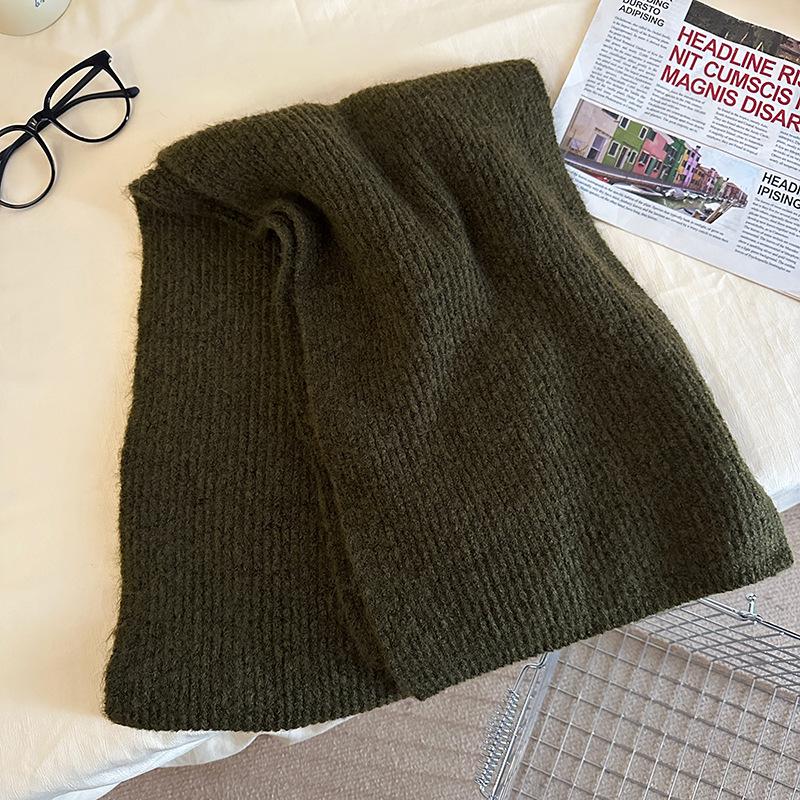 Luochi Women's Solid Wool Knit Scarf - Korean Style, Warm & Soft Fluffy Neck Gaiter for Winter.