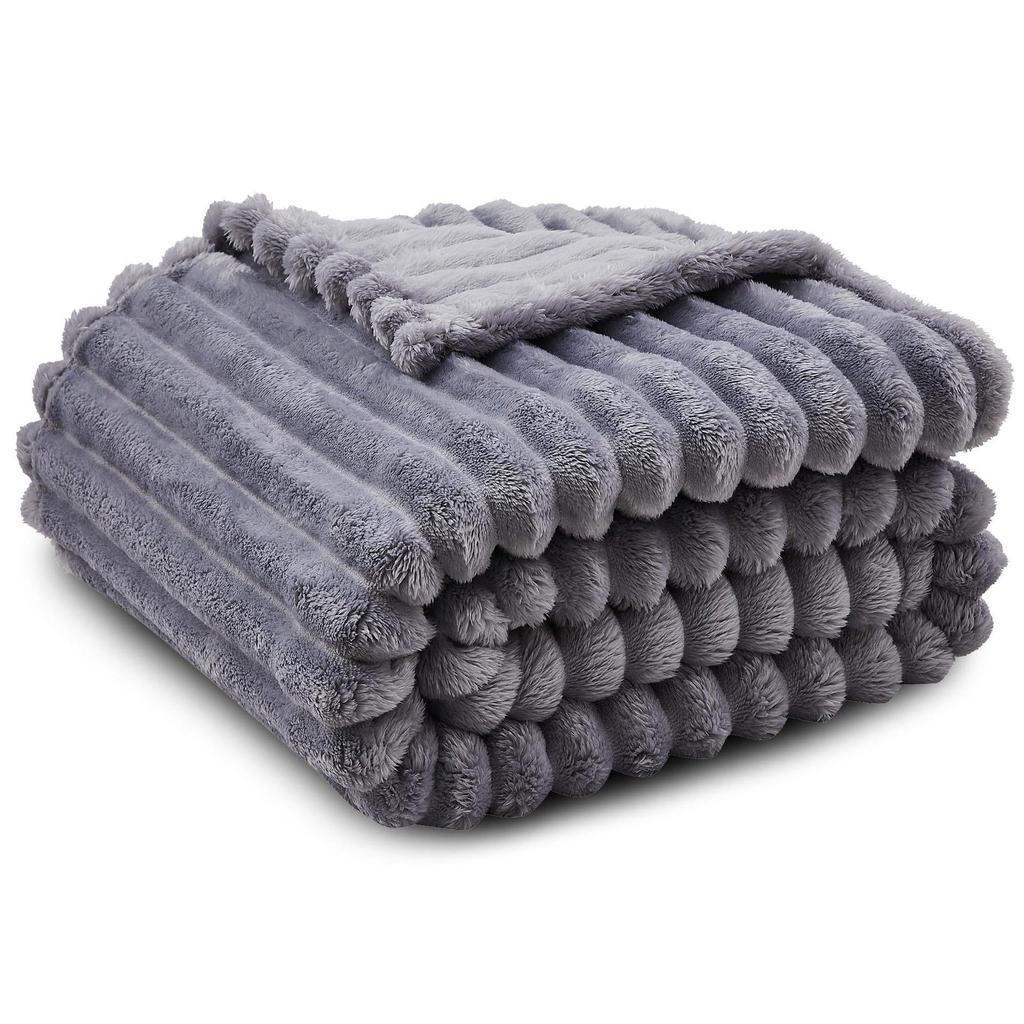 Ultra-Soft Plush Sofa Blanket - Cozy, Warm Bedding for Cold Weather