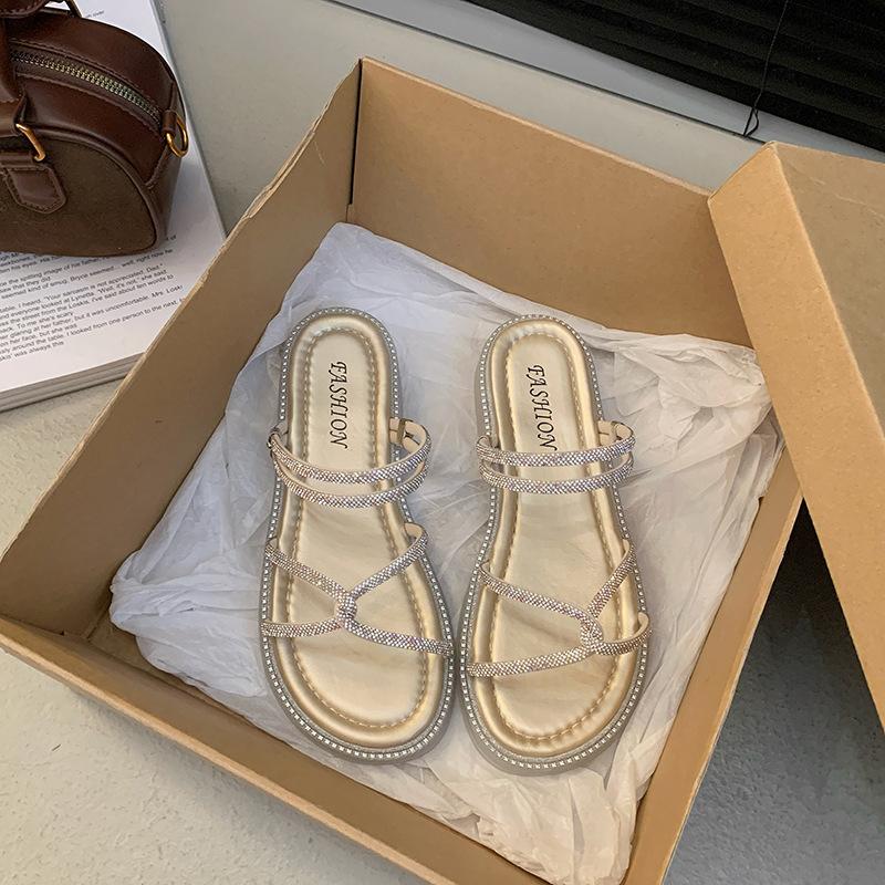 Sandals Girl 2025 New Women's Cool Slippers Summer Wear French Fairy Style Flat-bottomed Rhinestone Sandals