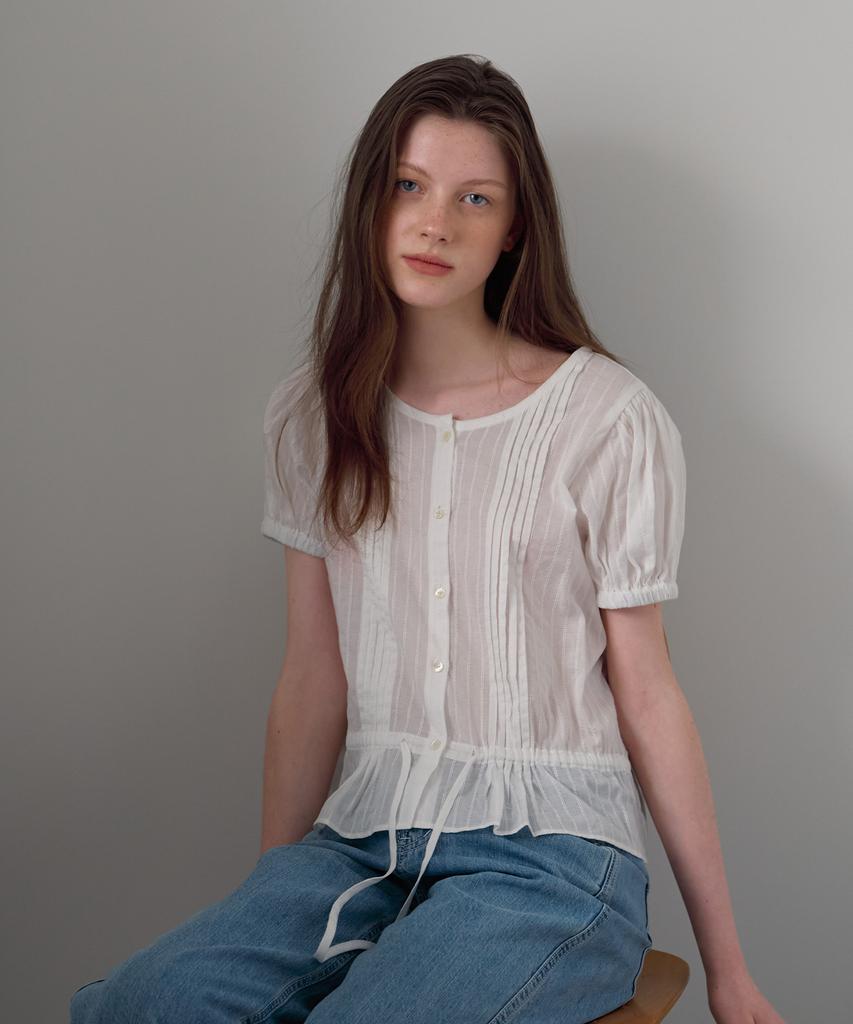 BUT'TON [10Th]Doby Pleats Blouse (Ivory)