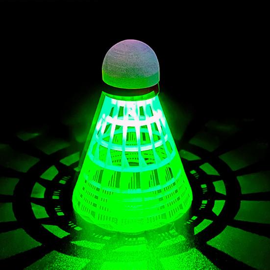 6Pcs/Set Luminous Badminton Balls LED Foamed Plastic Sport Badminton Colorful Light-up Shuttlecocks Children LED Badminton Set for Indoor/Outdoor