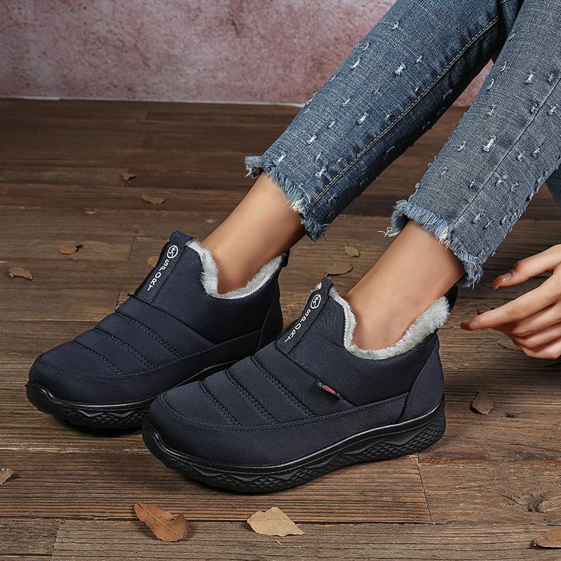 Winter New Women's Cotton Boots, Snow Covered Plush, Thickened, Warm Flat Bottom, Anti Slip Women's Shoes