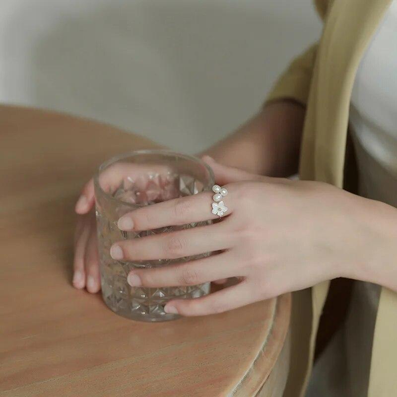 Water Fresh Sweet Trendy Arrival Shell Flower Rings For Women Students Elegant Fashion Simulated Pearl Jewelry