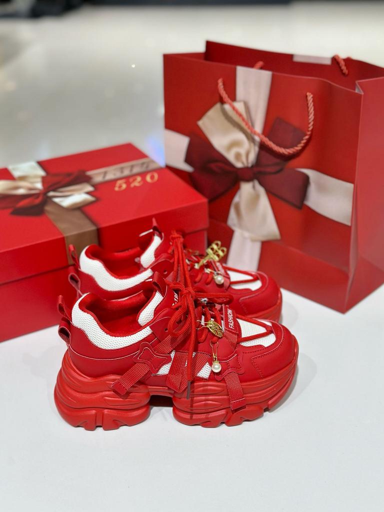 Sports Dad Shoes Women's Ins Tide 2025 New Small Versatile 7.5CM Foam Thick-soled Red Casual Wedding Shoes