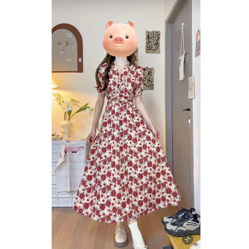 2026 Plus Size French V-neck High-waisted Print Dress - Elegant Slimming Summer Style for Women