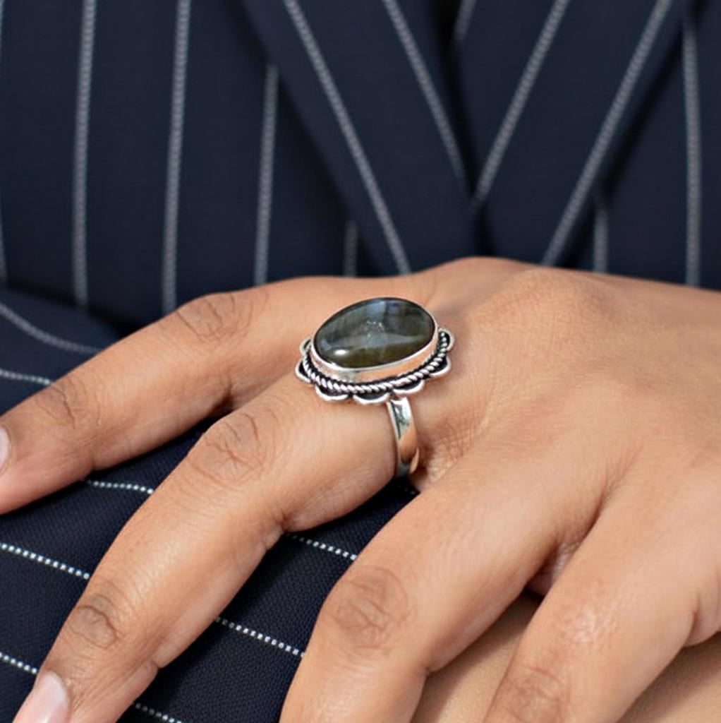 Blue Labradorite Floral Ring, 925 Sterling Silver, Minimalist Statement Ring, Gift for Her, Handmade Jewelry