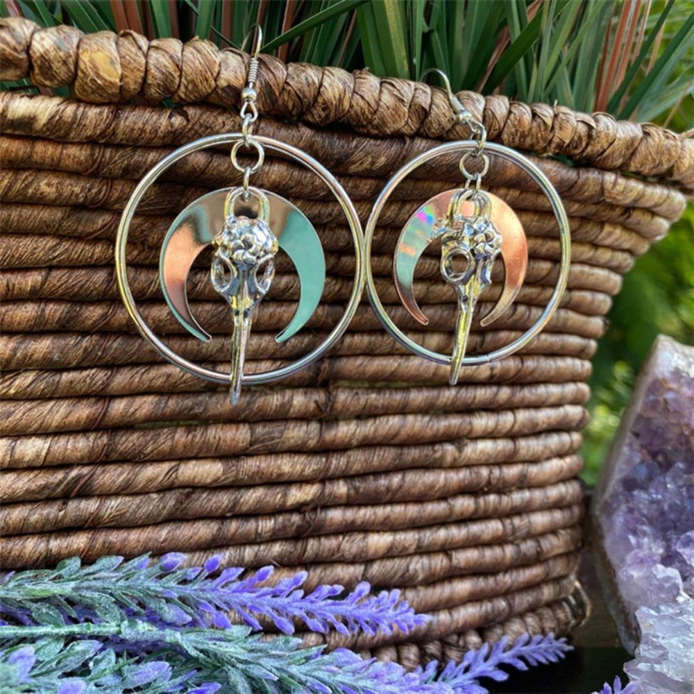 Gothic Sliver Color Large Circle Moon Crow Bird Pointed Mouth Skull Dangle Earrings for Women Men Hallowmas Party Jewelry Gifts
