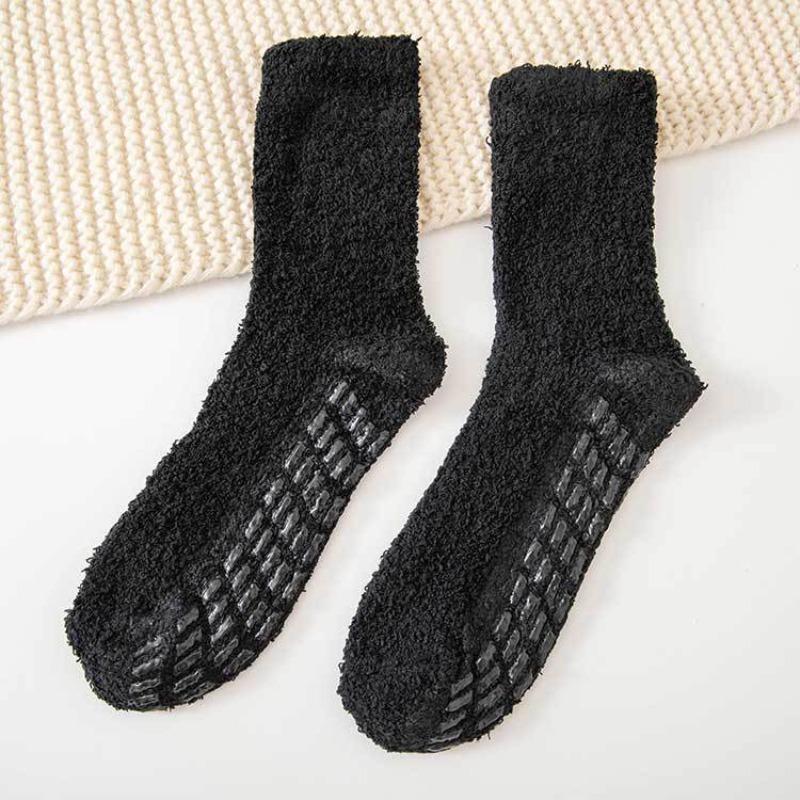 Coral Fleece Men's Socks - Non-shedding, Thick Winter Socks with Half Fleece, Pure Color, Adhesive Dots, Home Wear, Warm Mid-calf Socks