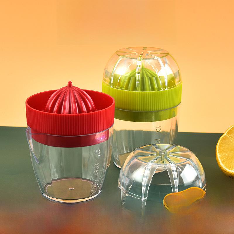 Víceúčelový ruční odšťavňovač: Mini hrnek s citronovou a pomerančovou šťávou