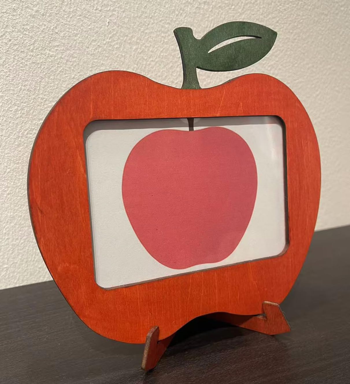 (hej!e) Apple-shaped wooden photo frame, bright red, with stand, for L-size photos, Nordic style interior decor.