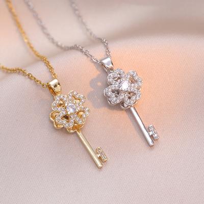 Rotatable Heart Key Pendant Necklace for Women 2024 New Stainless Steel Chain Jewelry Party Accessories