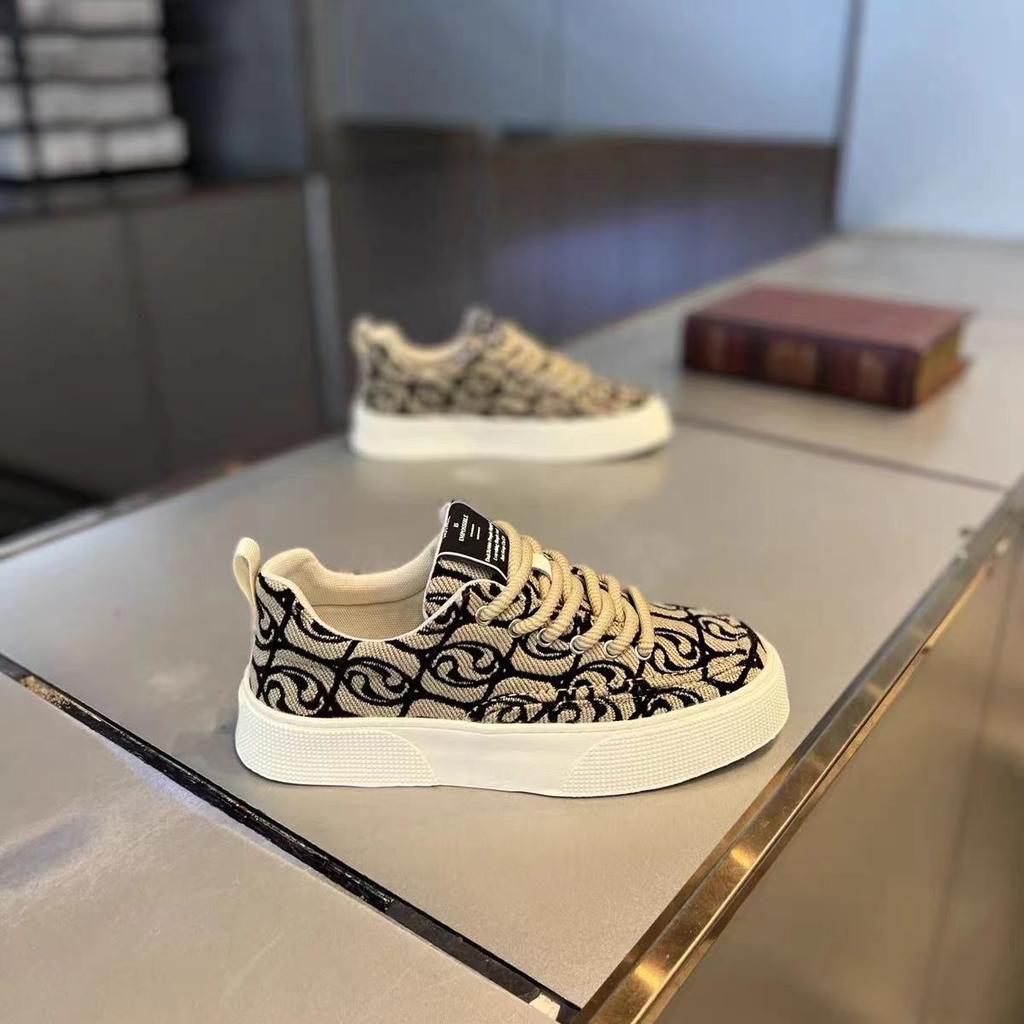 Men's Shoes Spring New Breathable Cloth Surface Casual Internet Celebrity Trend Versatile Men's Board Shoes Woven Canvas Shoes Men