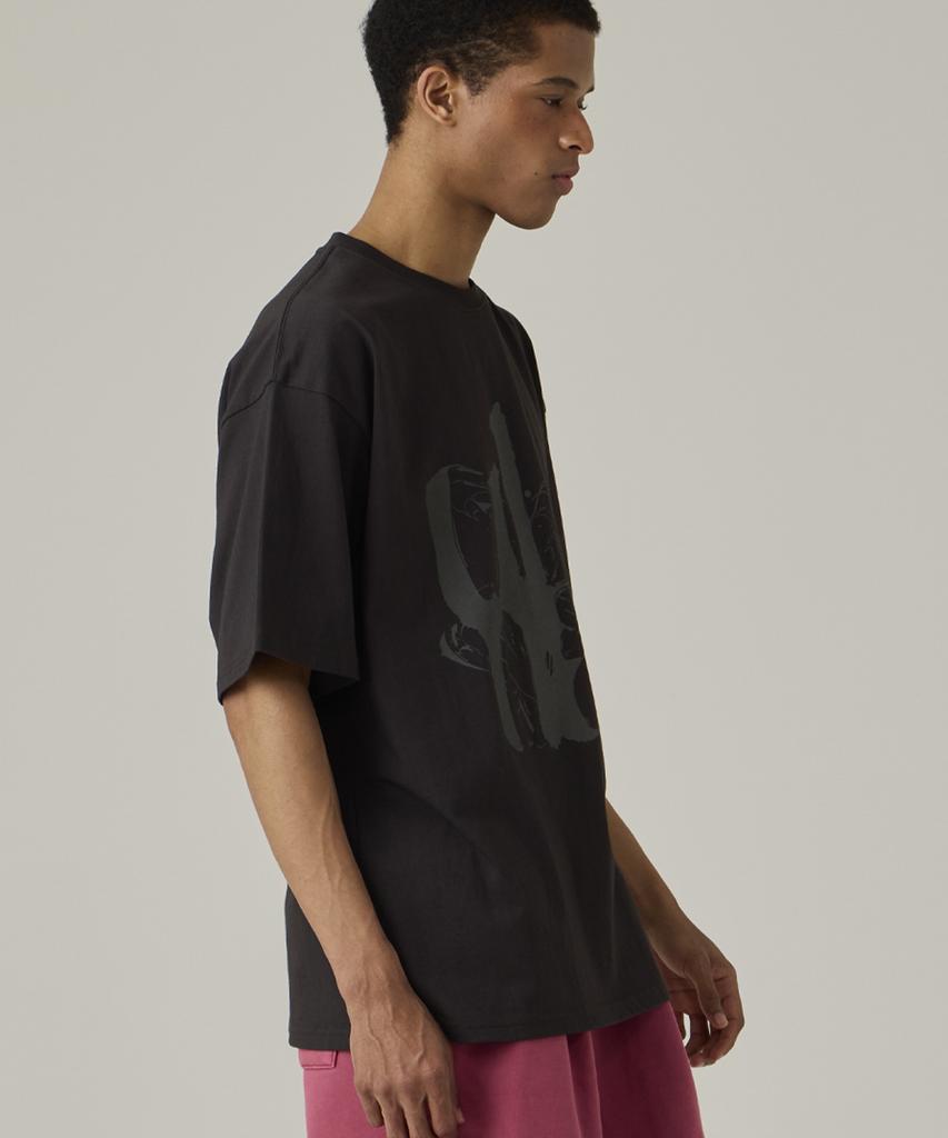 URBANAGE Flow Ubna Oversized Short Sleeve Charcoal