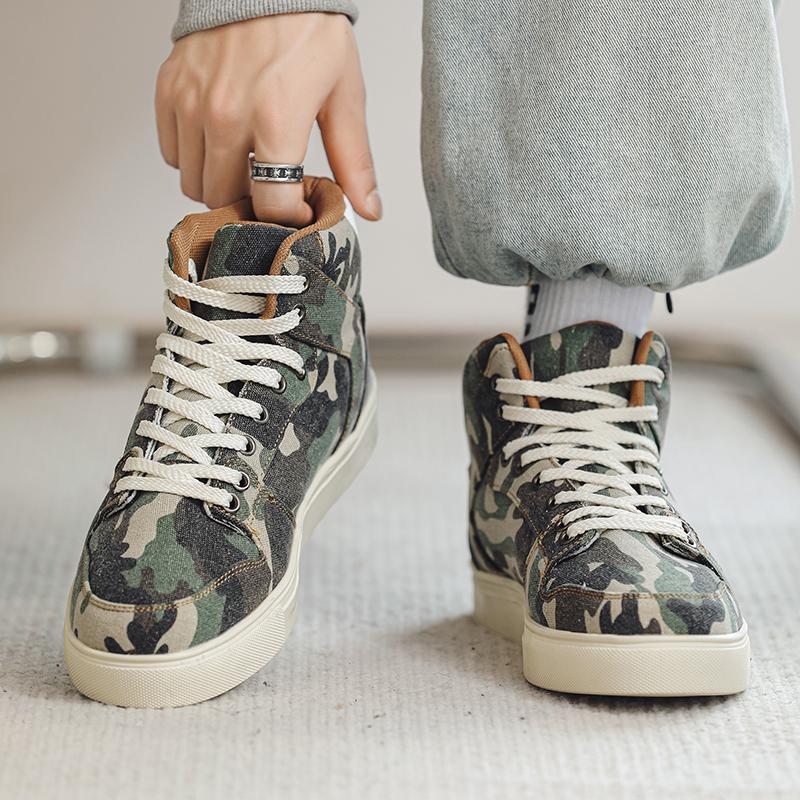 Men’s Sports Shoes High Top Casual Shoes Camouflage Printing Skateboard Sneakers for Students Over Sized