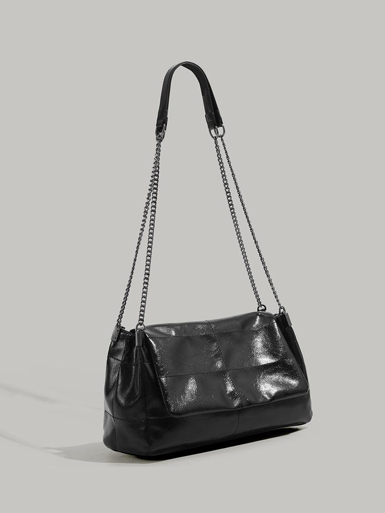 

Large Capacity Commuter Bag 2025 New Women s Chain Tote Bag High-end Fashion Versatile One Shoulder Underarm Bag чёрный